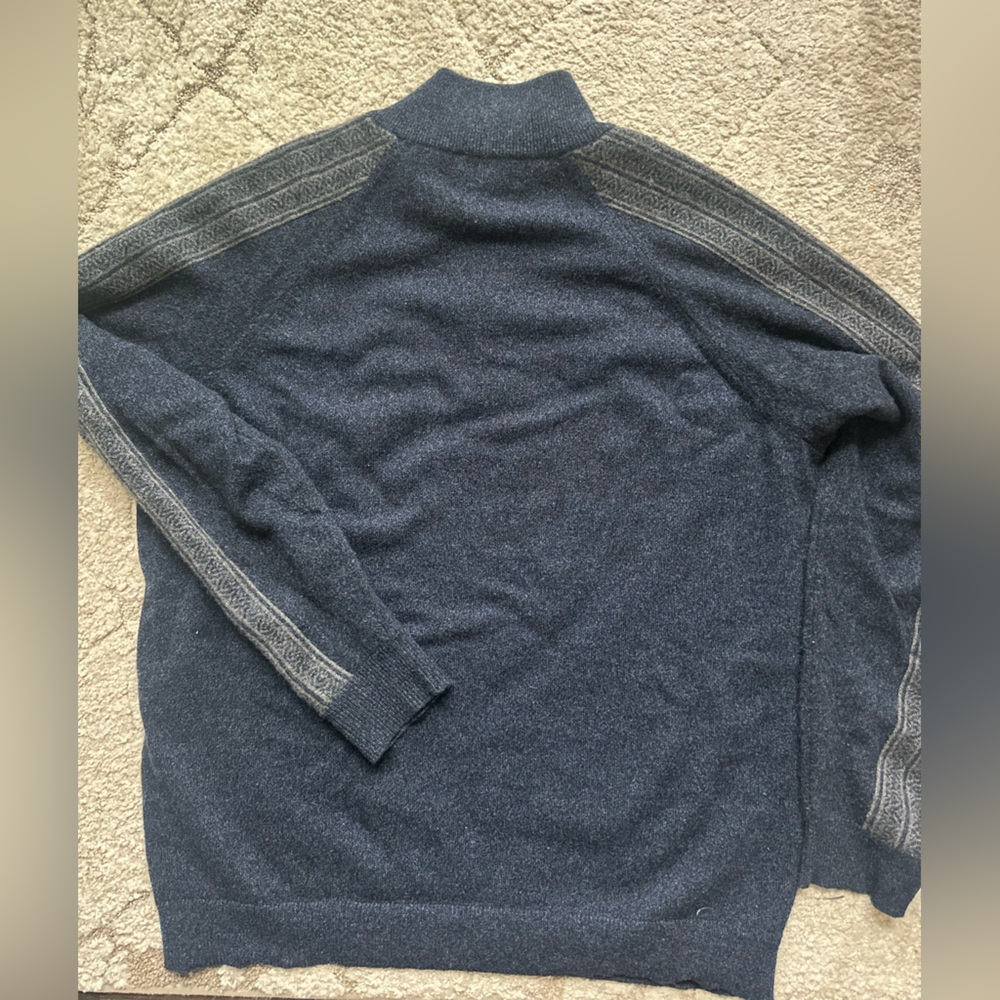 Kinross Cashmere - Men's Blue and Gray Zip Up Sweater - Picture 6 of 6